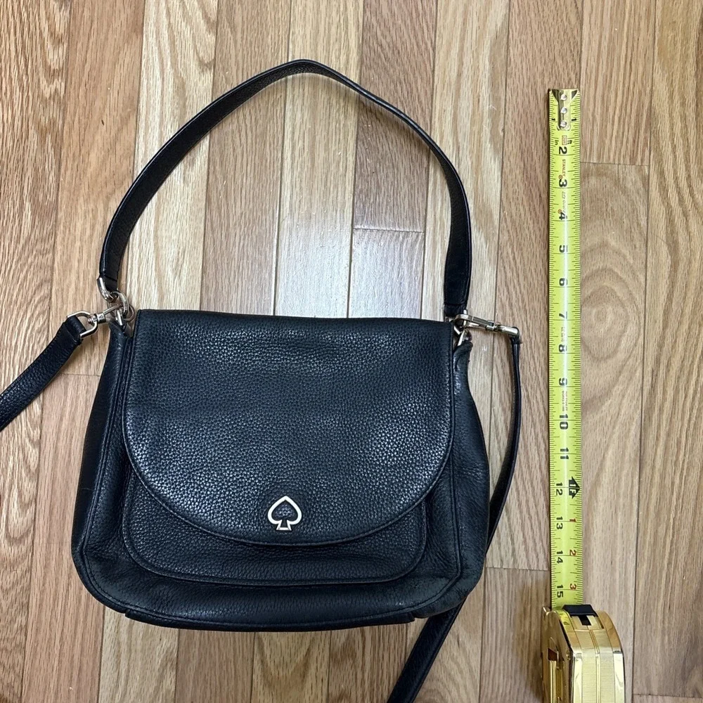 kate spade new york K6029 Women's Medium‎ Shoulder Bag - Black